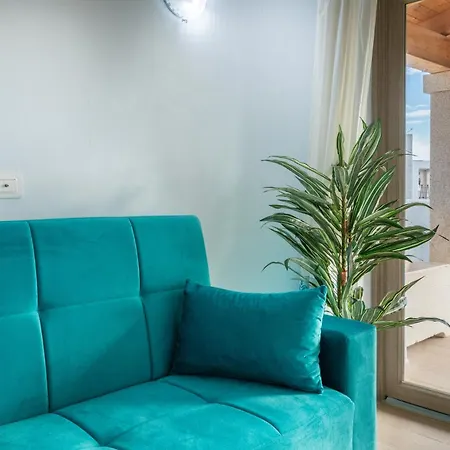 Sea View House 5 * أولبيا