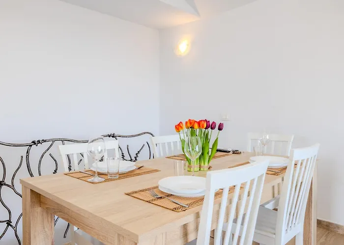 Sea View House 5 * Olbia